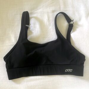 Lorna Jane sports bra